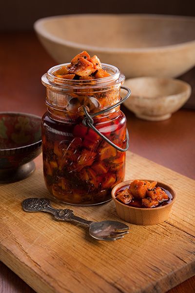 Spicy Garlic Pickles